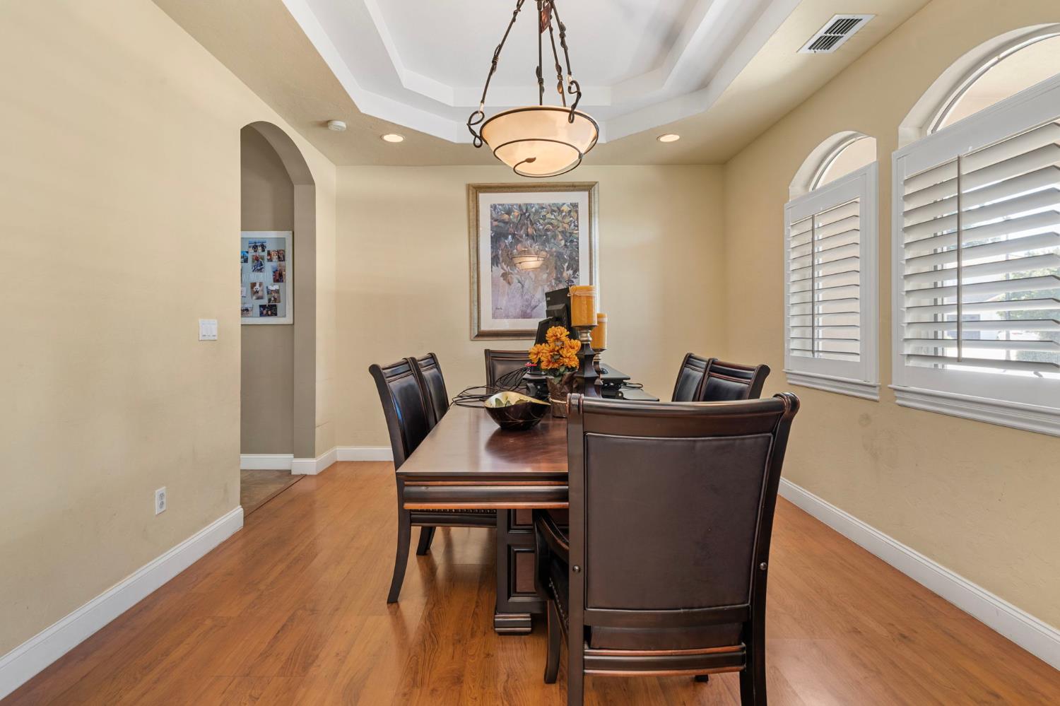 Terracina Circle, Manteca, California image 15