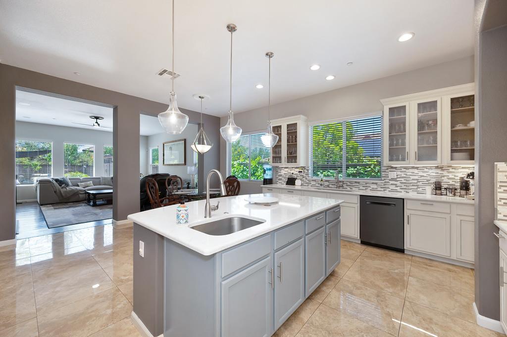 Bella Cir, Lincoln, California image 12