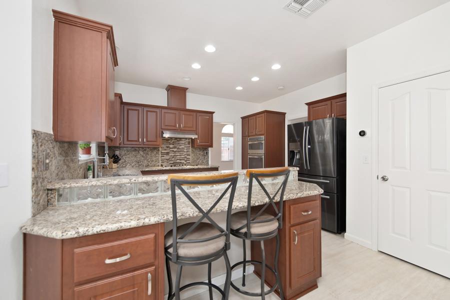 Devon Court, Rocklin, California image 20