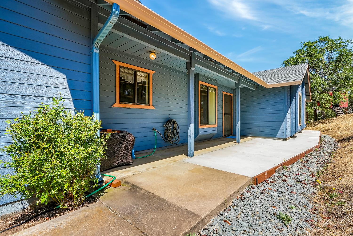 Westhill Road, Valley Springs, California image 4