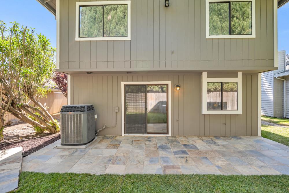 Summerwind Way, Sacramento, California image 39