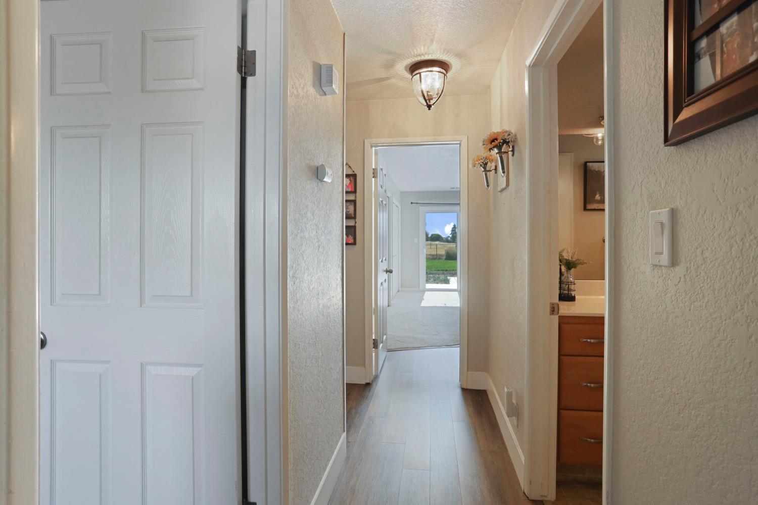 Tinnin Road, Manteca, California image 42