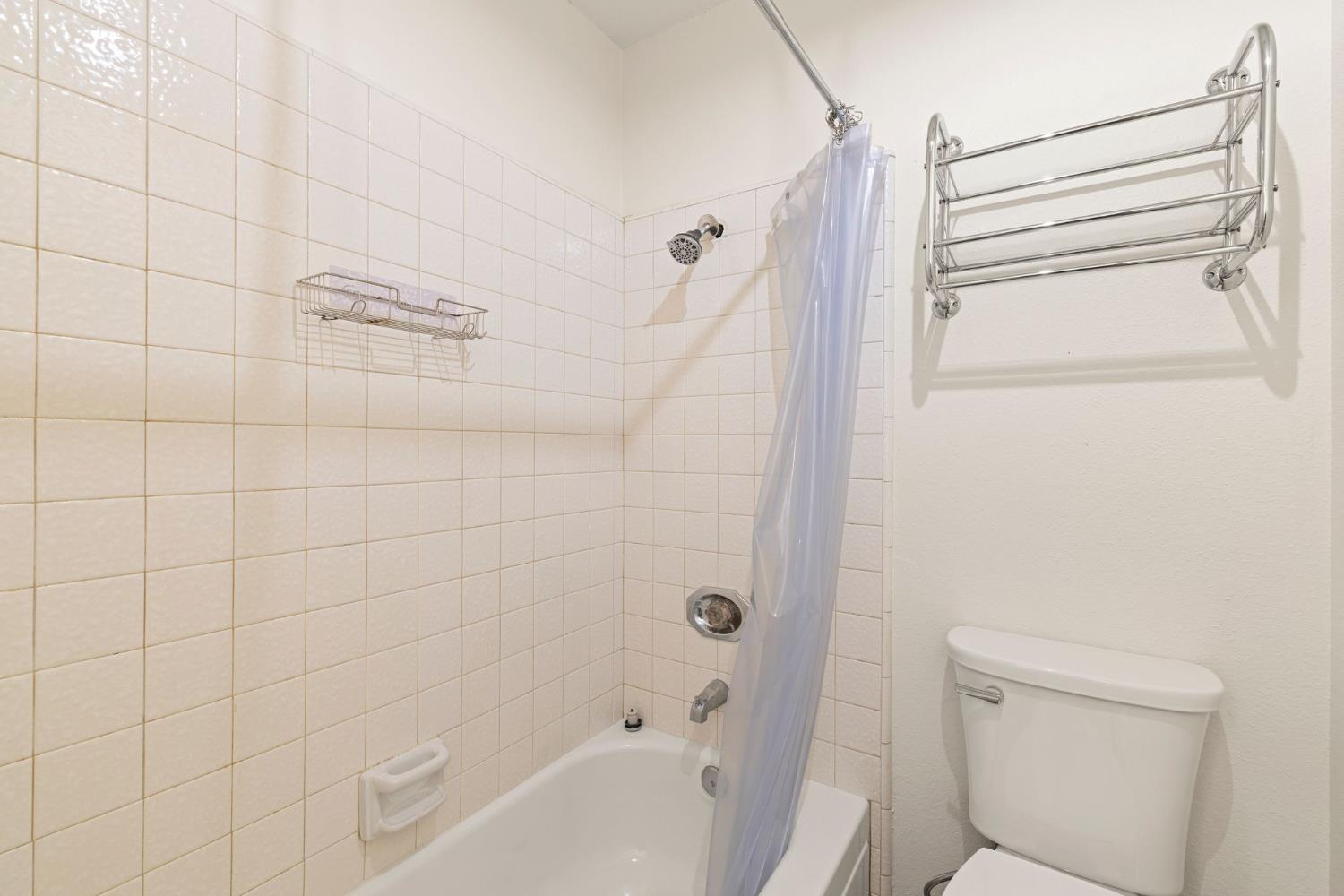 Photo #22: 225068288 Listing: Photo #22