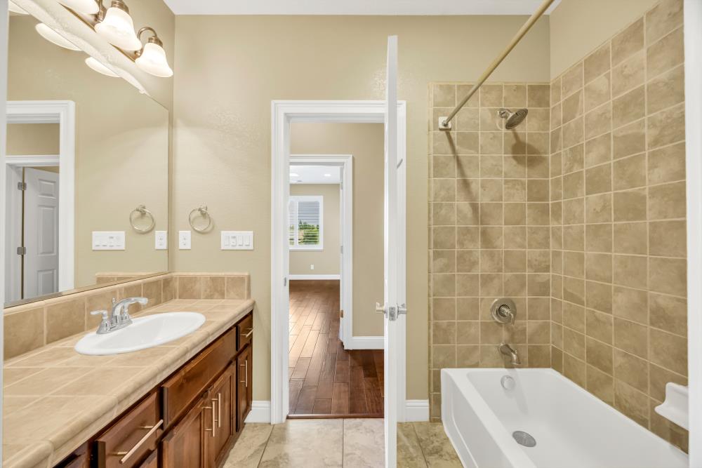 Georgetown Way, Rocklin, California image 37