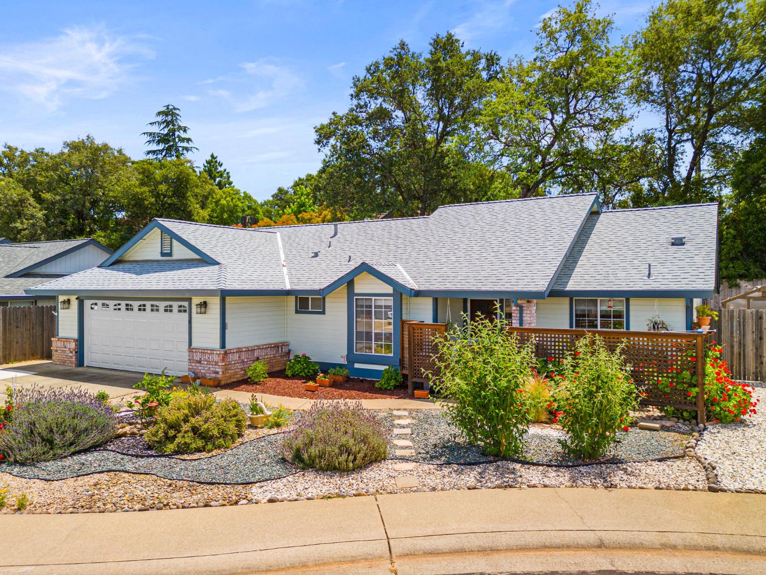 Sierra Mesa Court, Auburn, California image 2