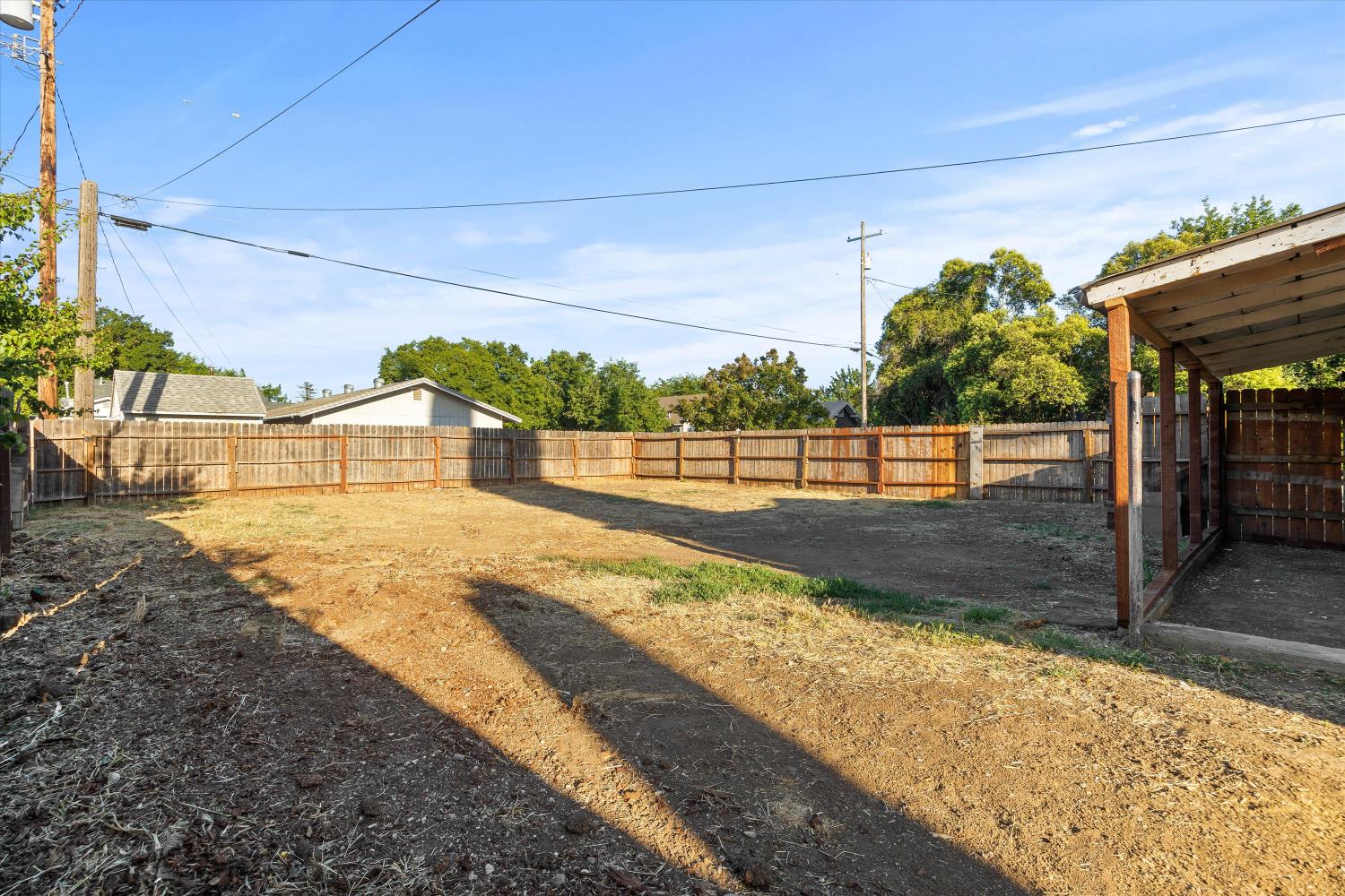 E Oak Street, Willows, California image 40