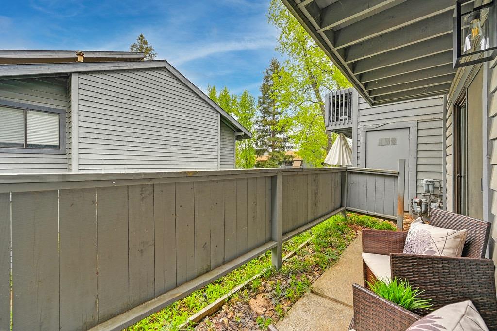 Photo #23: 225070528 Listing: Photo #23