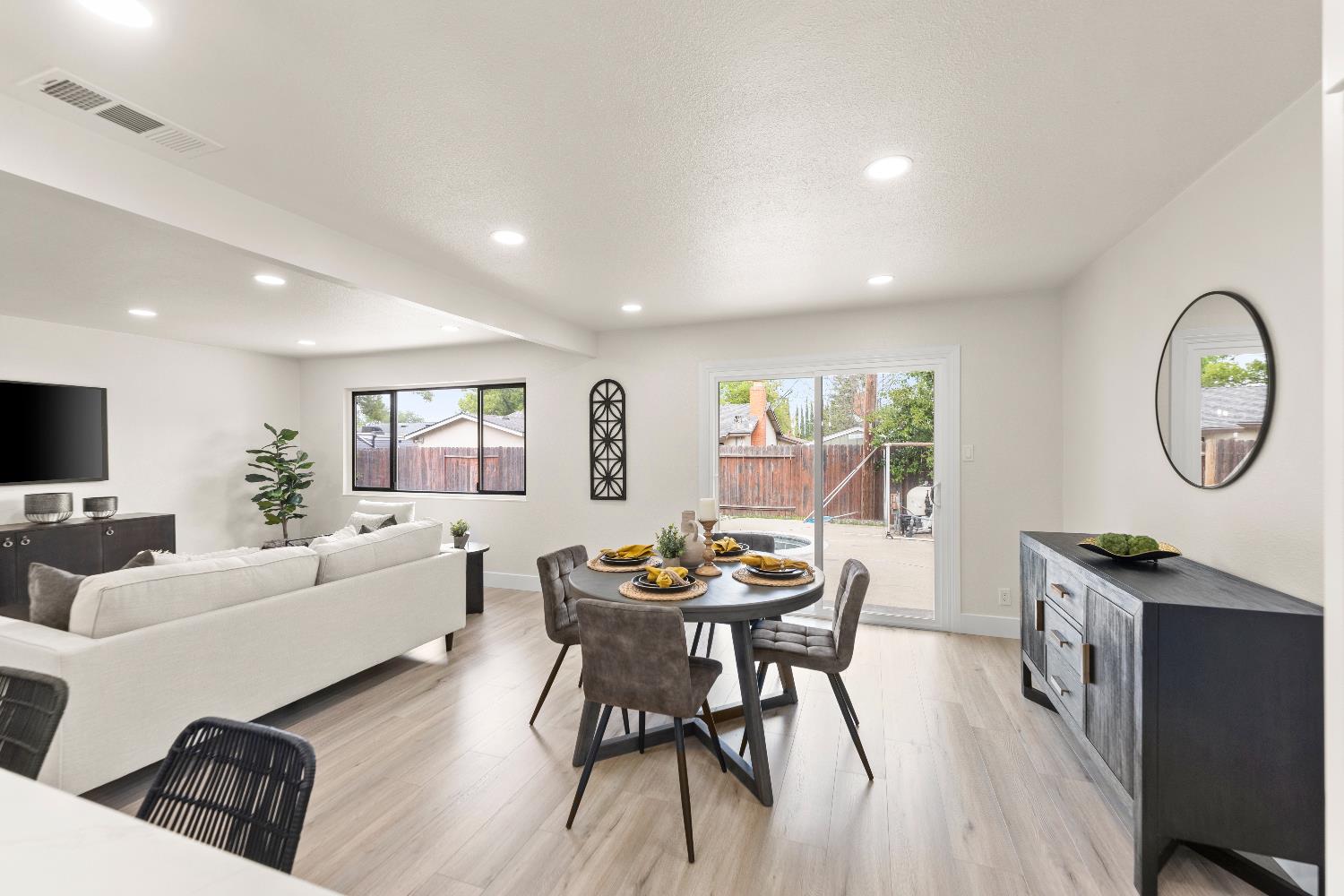 Cordova Lane, Rancho Cordova, California image 13