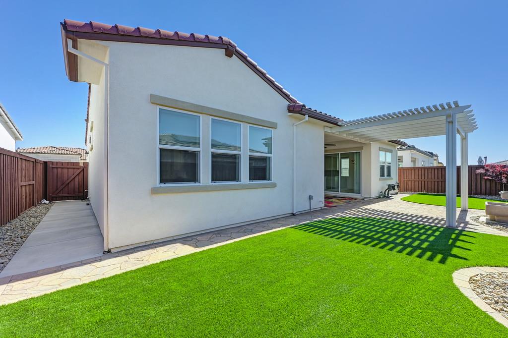 Grey Hawk Street, Folsom, California image 34