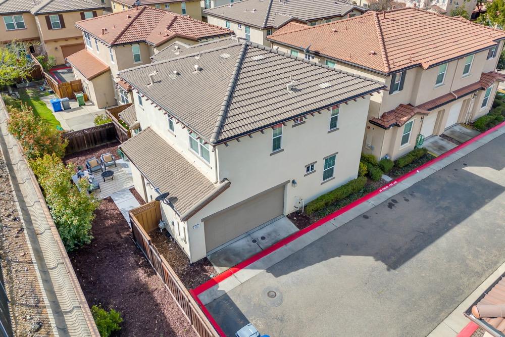 Barnhill Drive, Folsom, California image 45