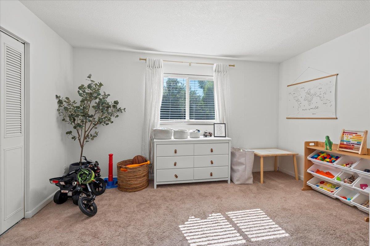 Photo #11: 225069779 Listing: Photo #11