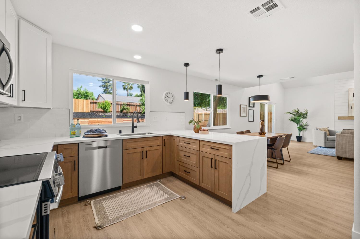 Tanana River Court, Citrus Heights, California image 13