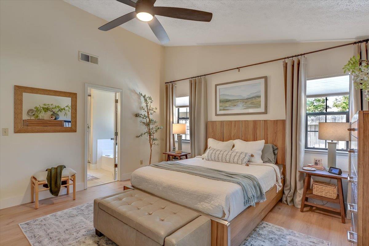 Woodhaven Drive, Yuba City, California image 25