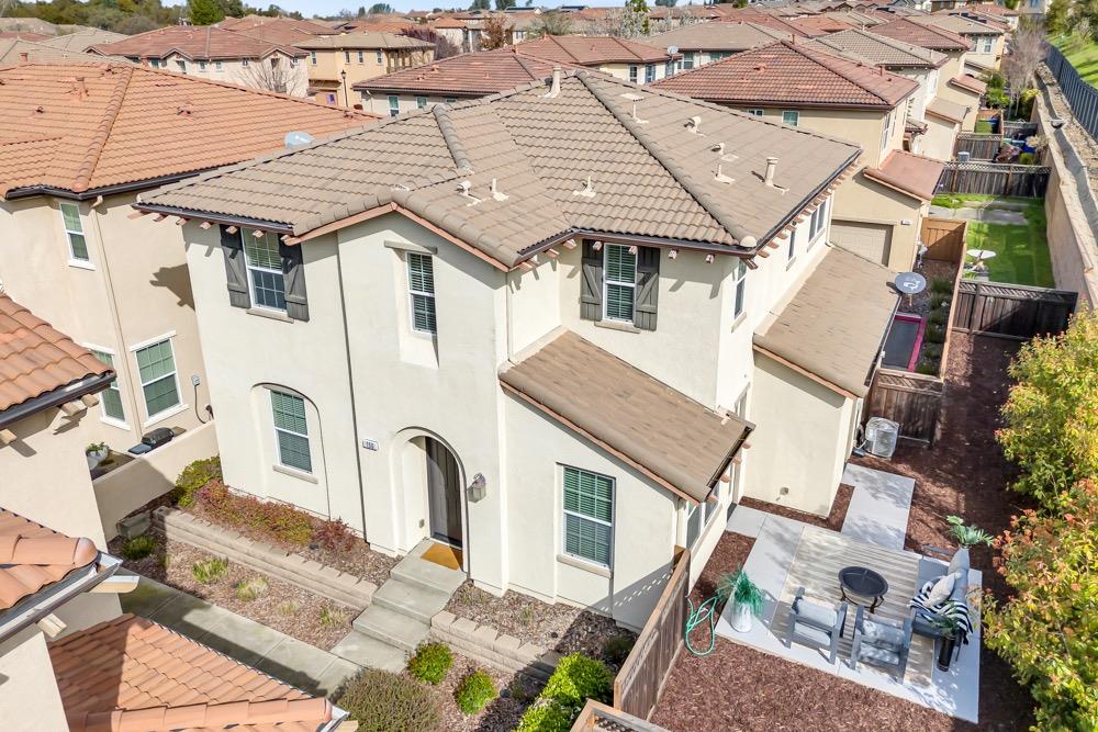 Barnhill Drive, Folsom, California image 44