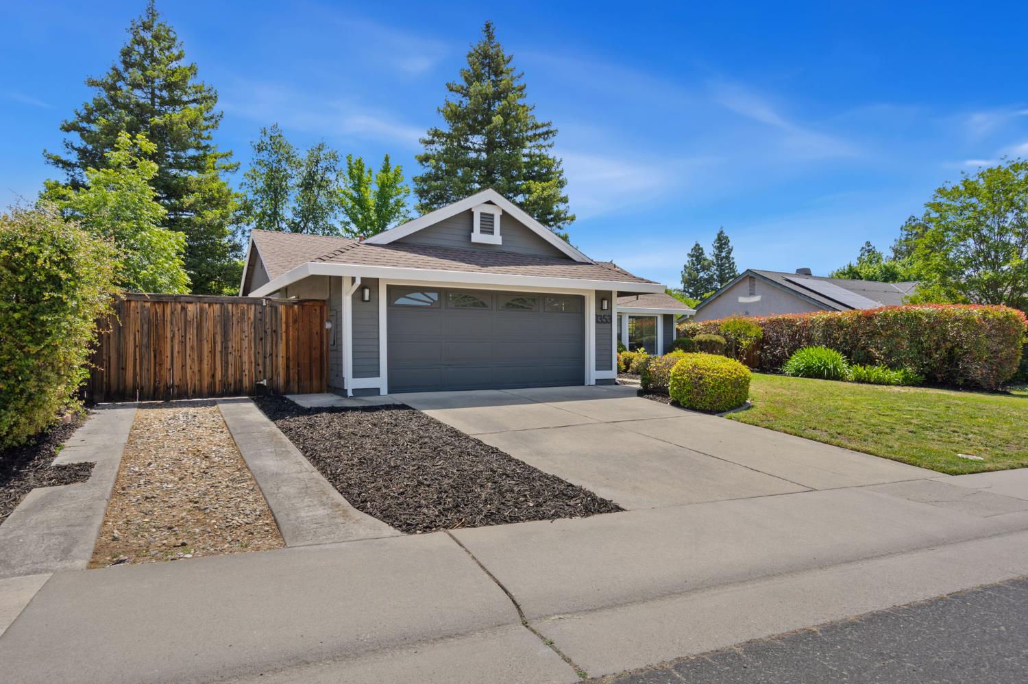 Blossom Hill Way, Roseville, California image 2