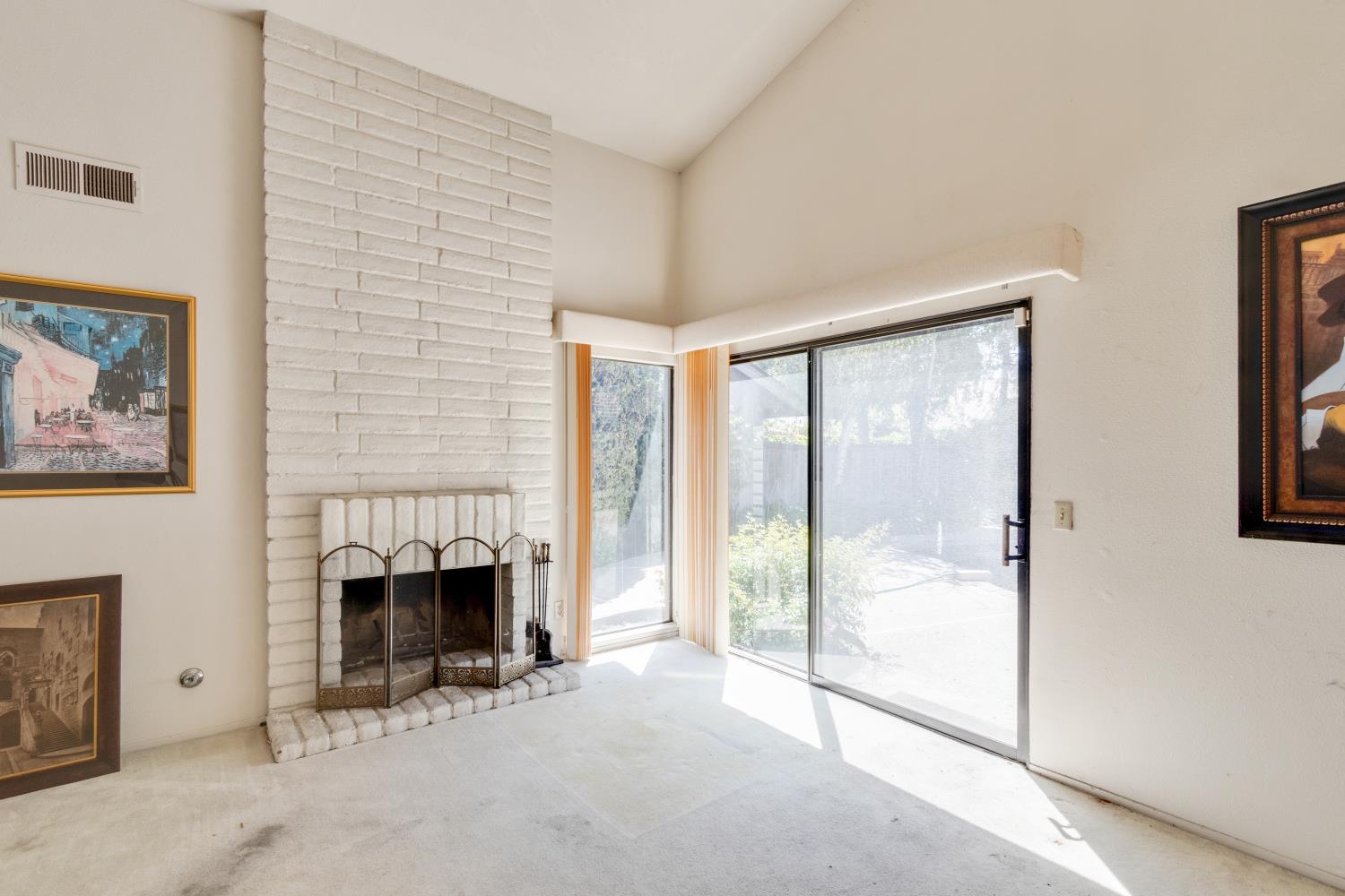 Embarcadero Drive, Stockton, California image 9