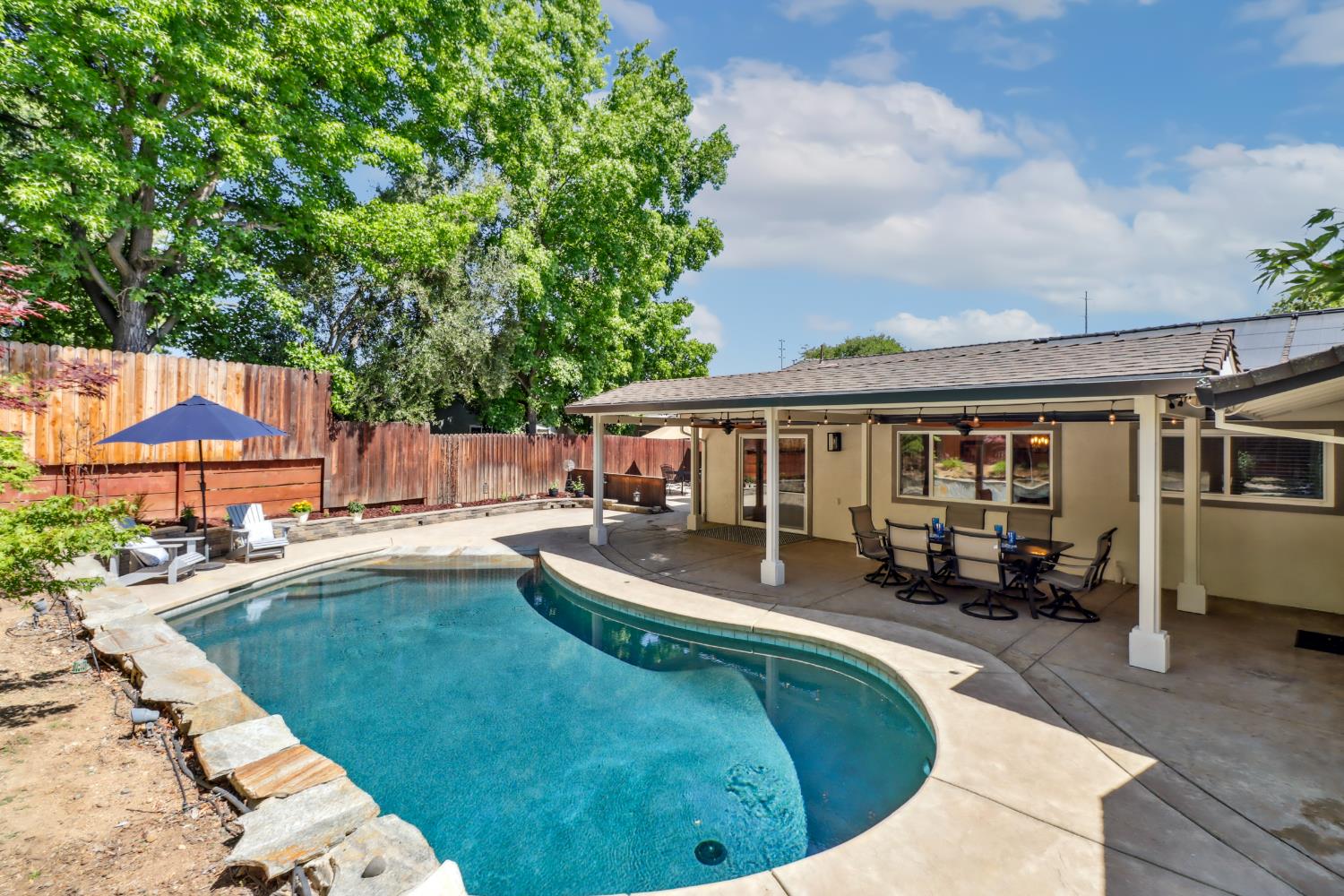 Diamond Oaks Road, Roseville, California image 46