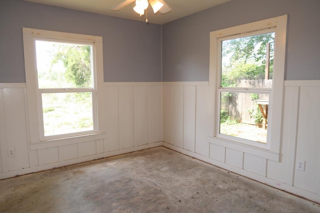 Walnut Avenue, Marysville, California image 32