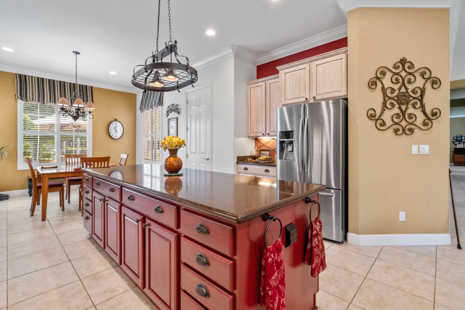 Maple Valley, Manteca, California image 19