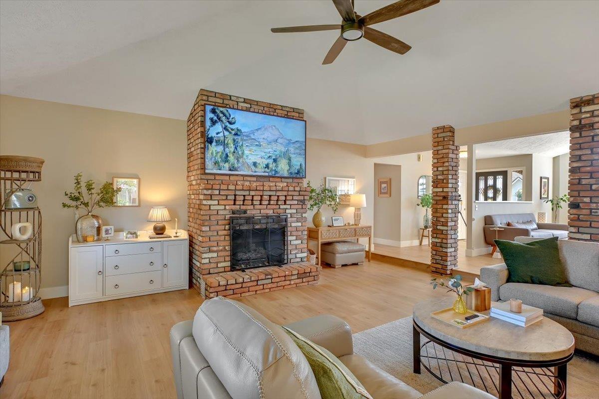 Woodhaven Drive, Yuba City, California image 16