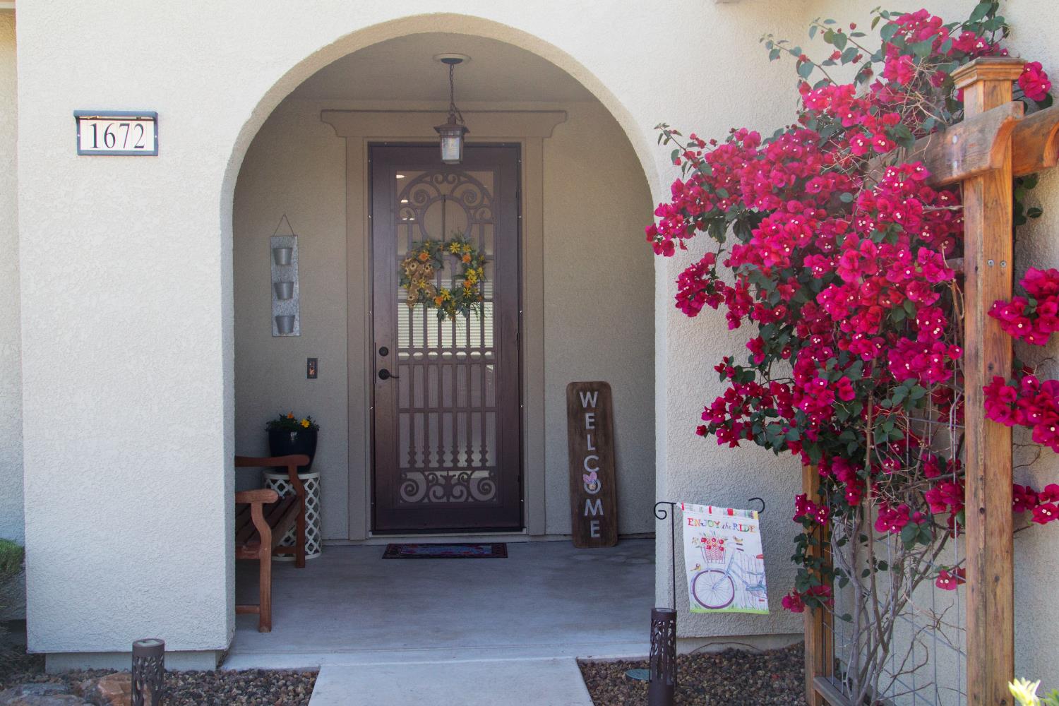 Arbor Brook Drive, Manteca, California image 2