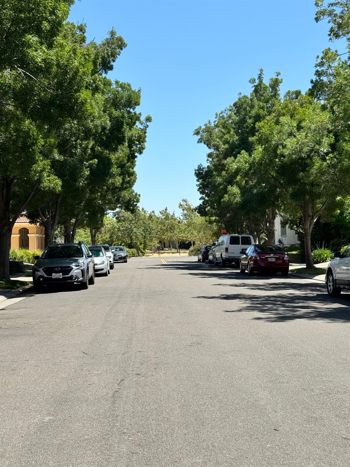 S Pacifico Street, Tracy, California image 34