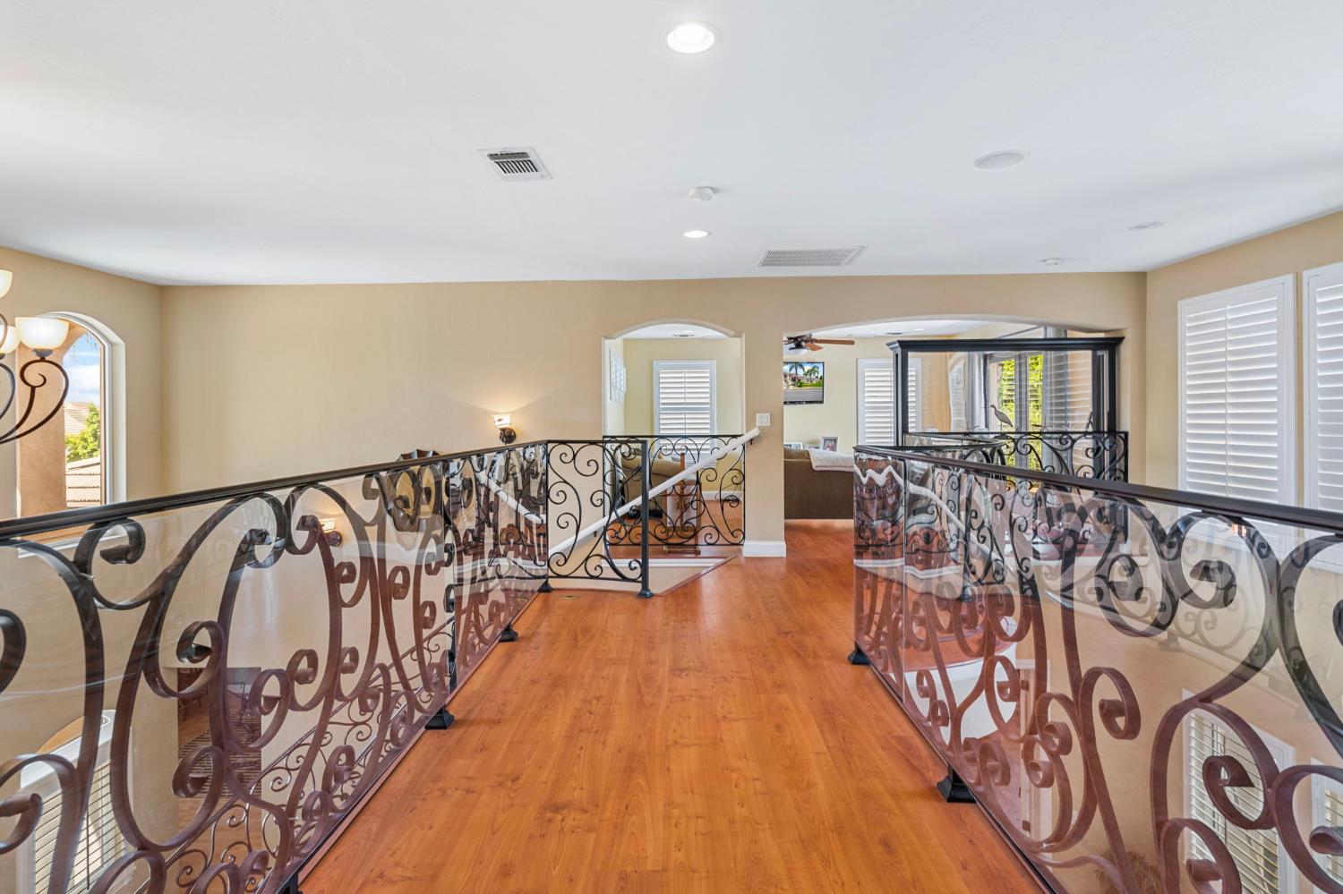 Terracina Circle, Manteca, California image 38