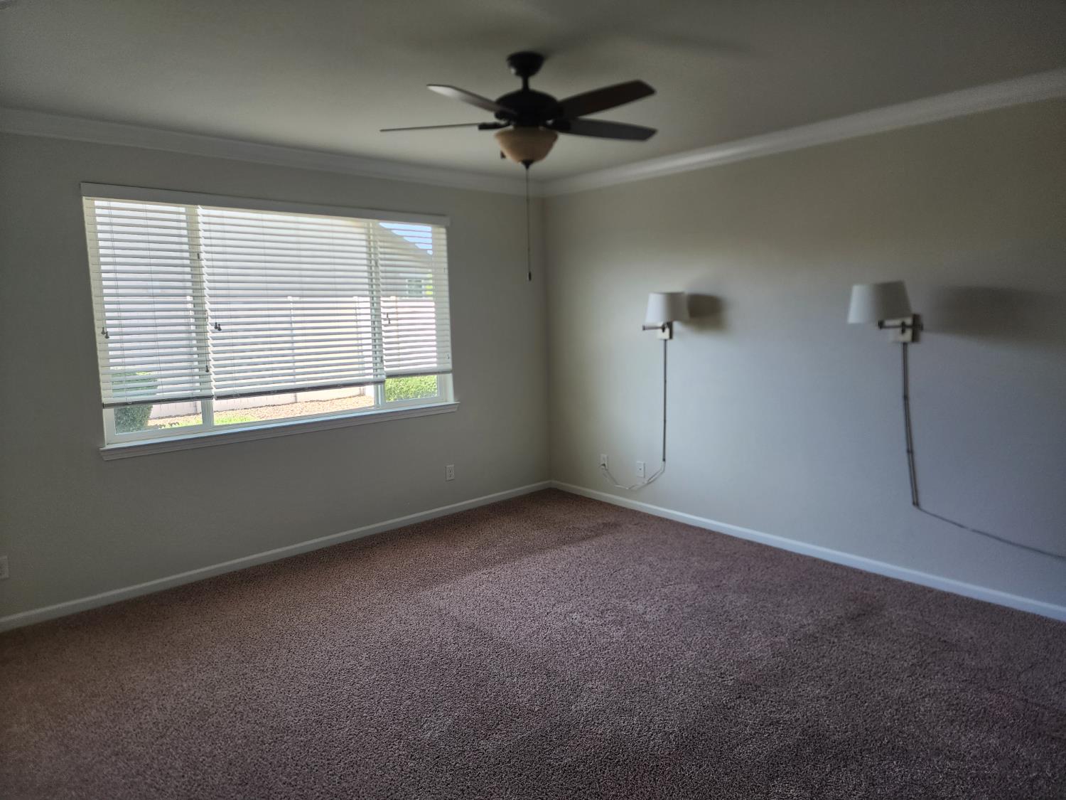 Remington Oaks Street, Manteca, California image 8