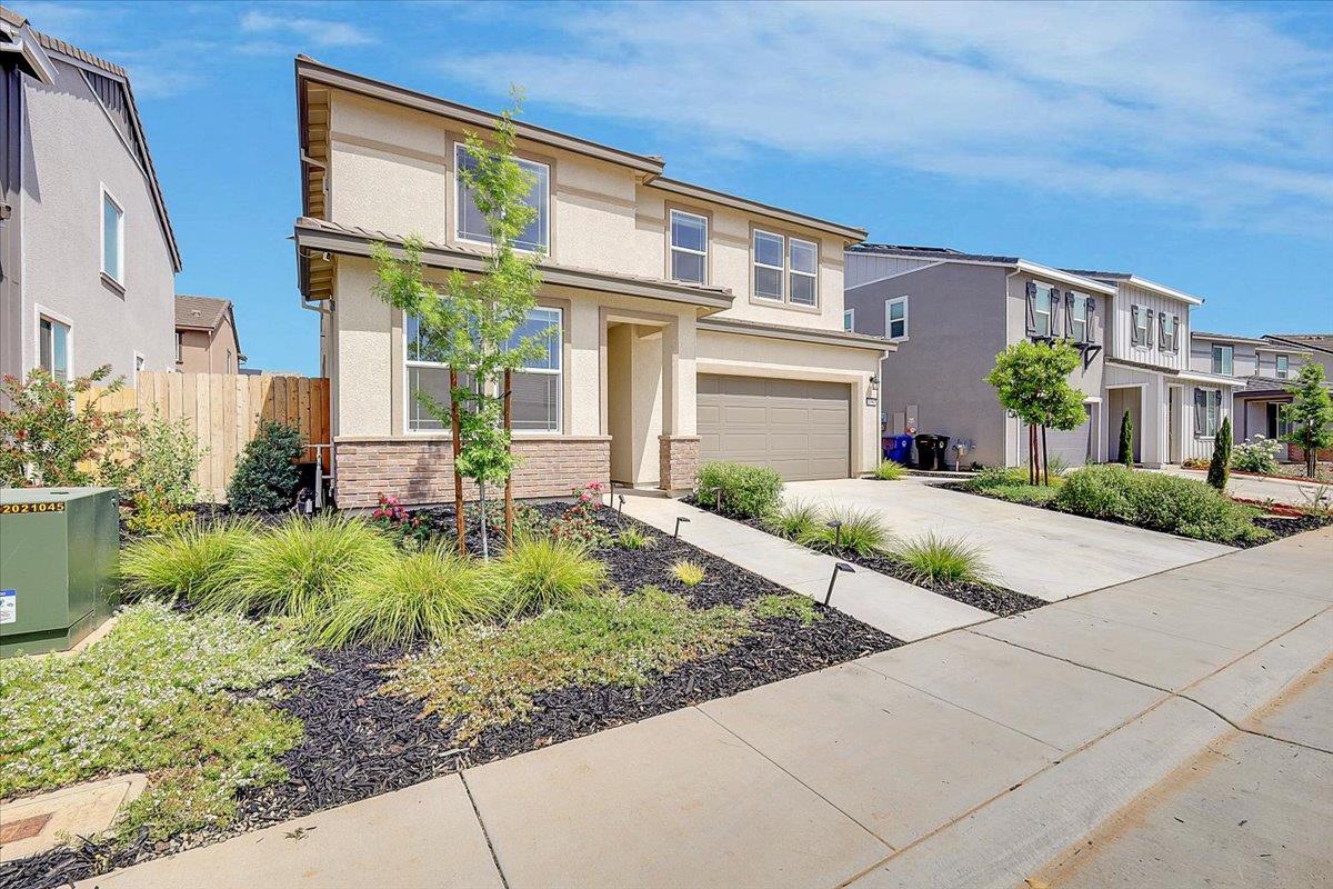 Granzella Way, Rancho Cordova, California image 2