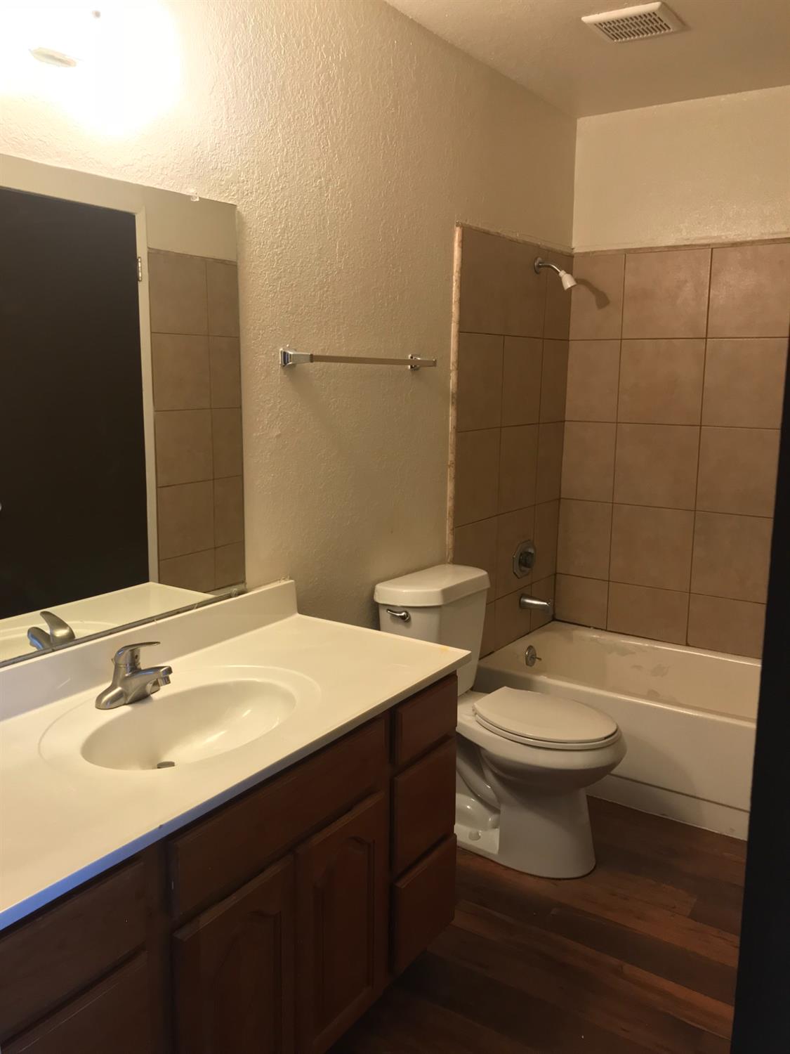 9509 Cody Way, Stockton, California image 5