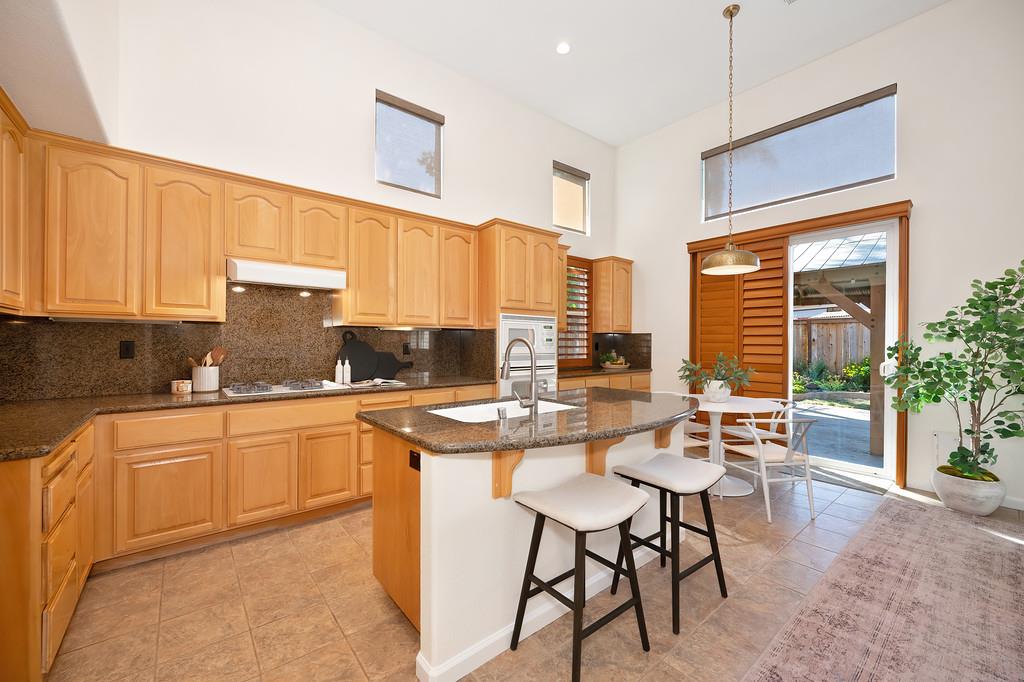 Cortina Road, West Sacramento, California image 13