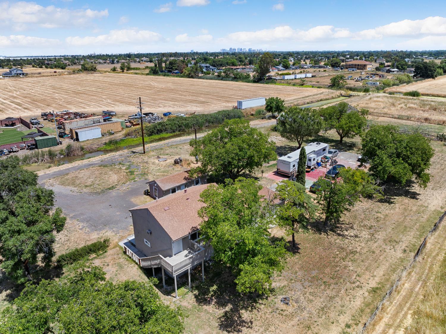 Otis Avenue, West Sacramento, California image 35