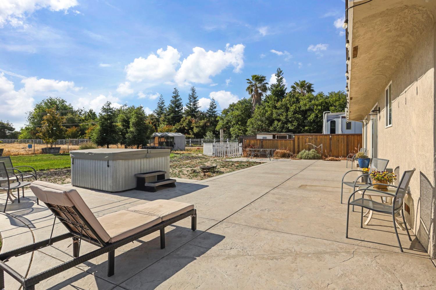 Tinnin Road, Manteca, California image 46