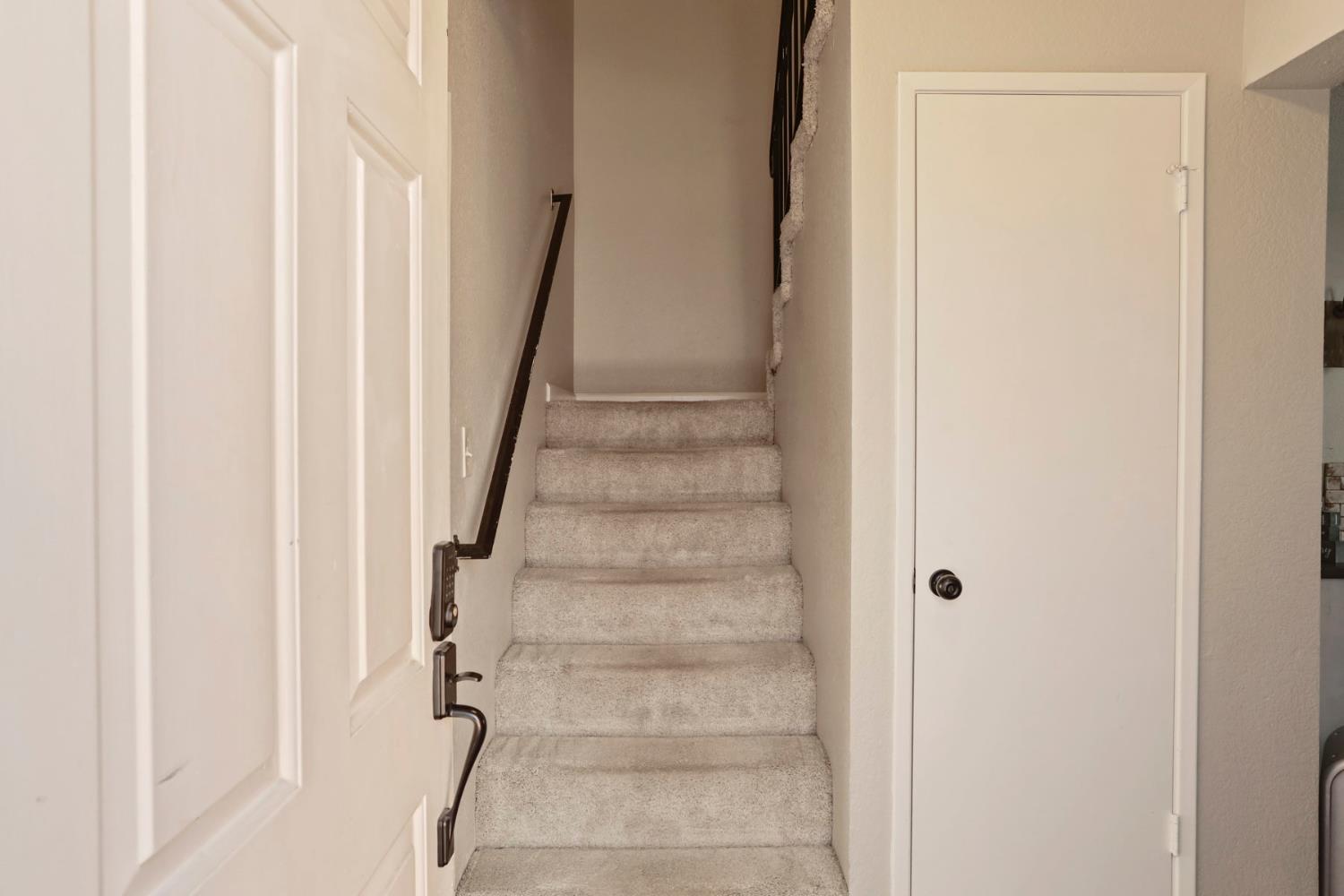 Benjamin Place, Manteca, California image 7