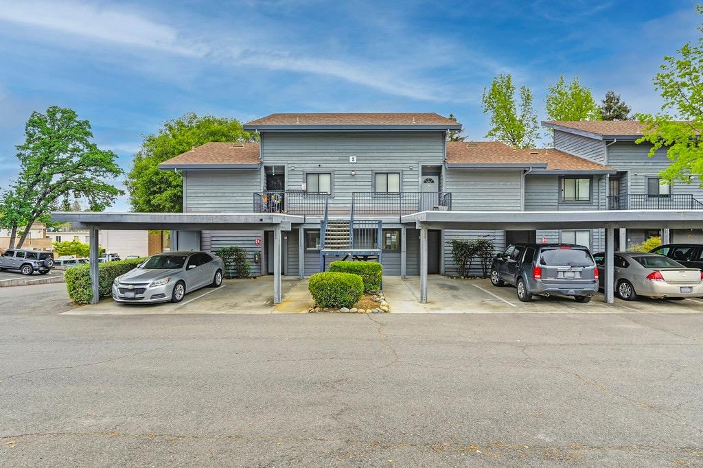 Photo #3: 225070528 Listing 