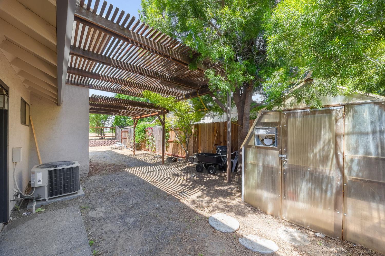 Dry Creek Lane, Winters, California image 36