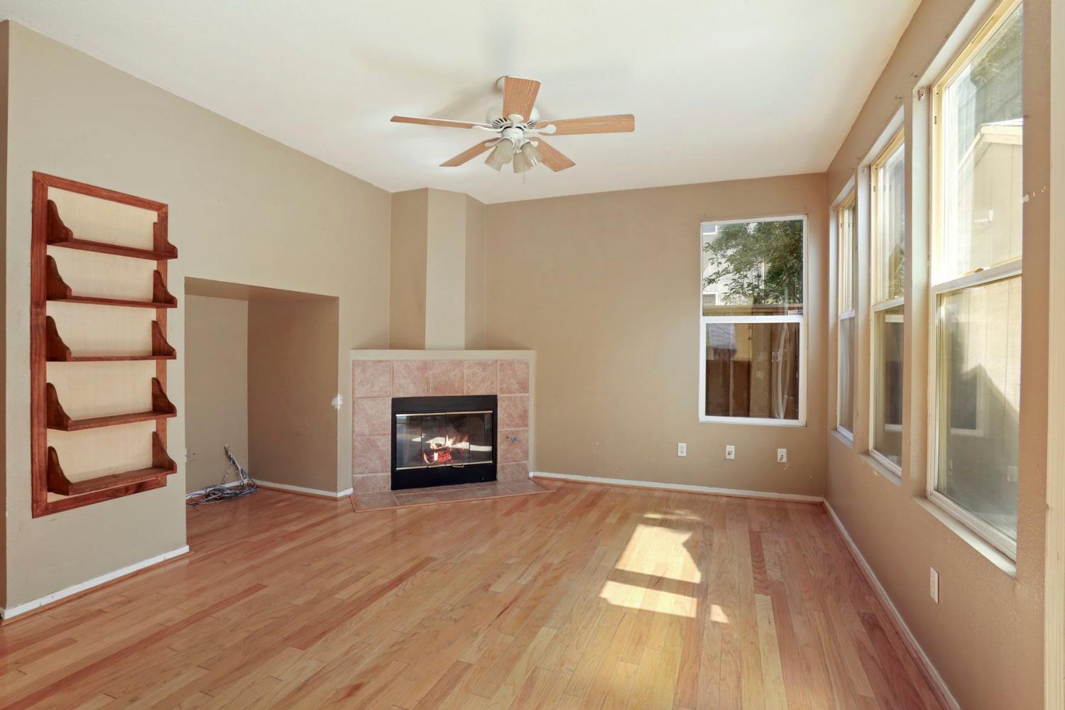 Sekera Court, Tracy, California image 10