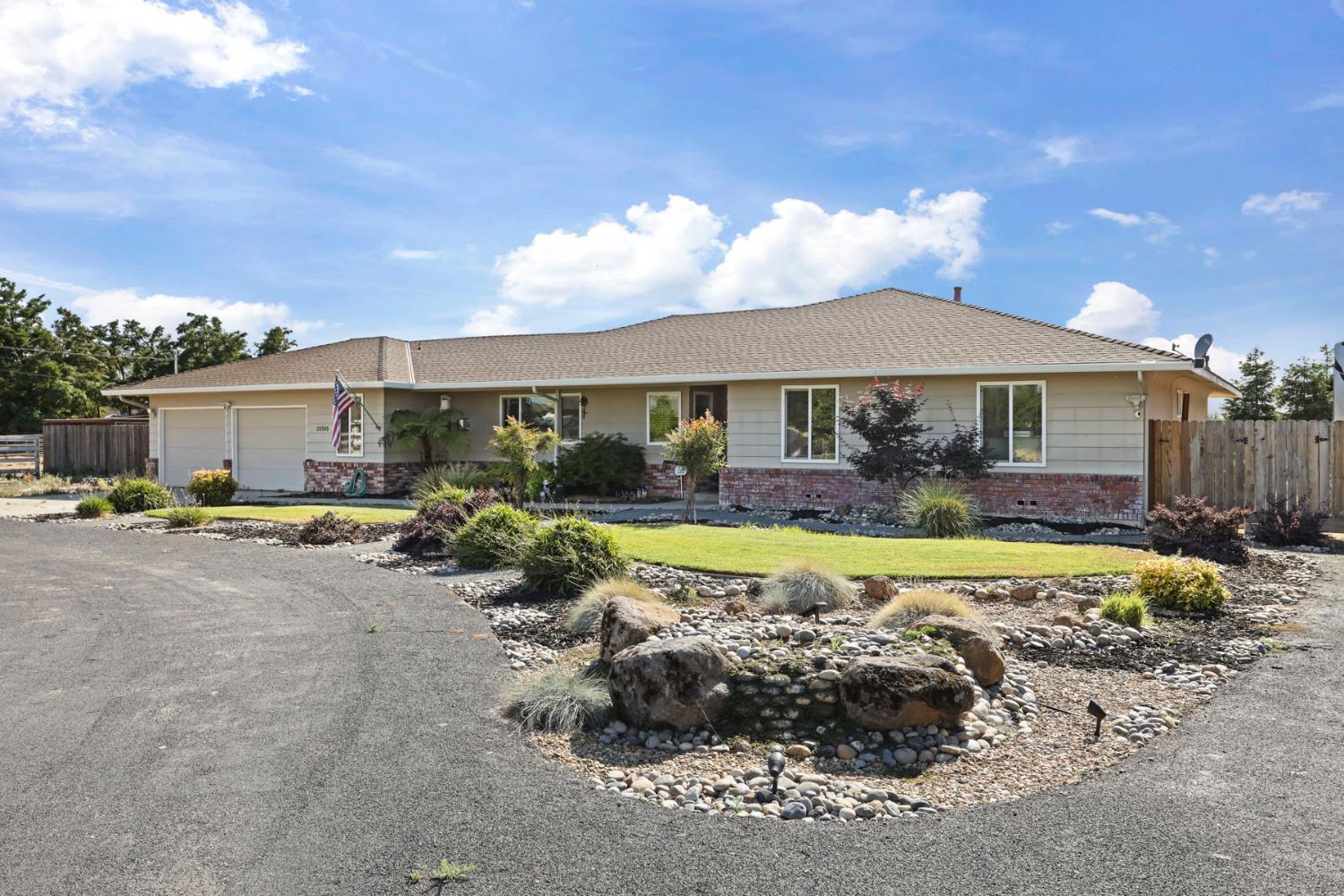 Tinnin Road, Manteca, California image 1