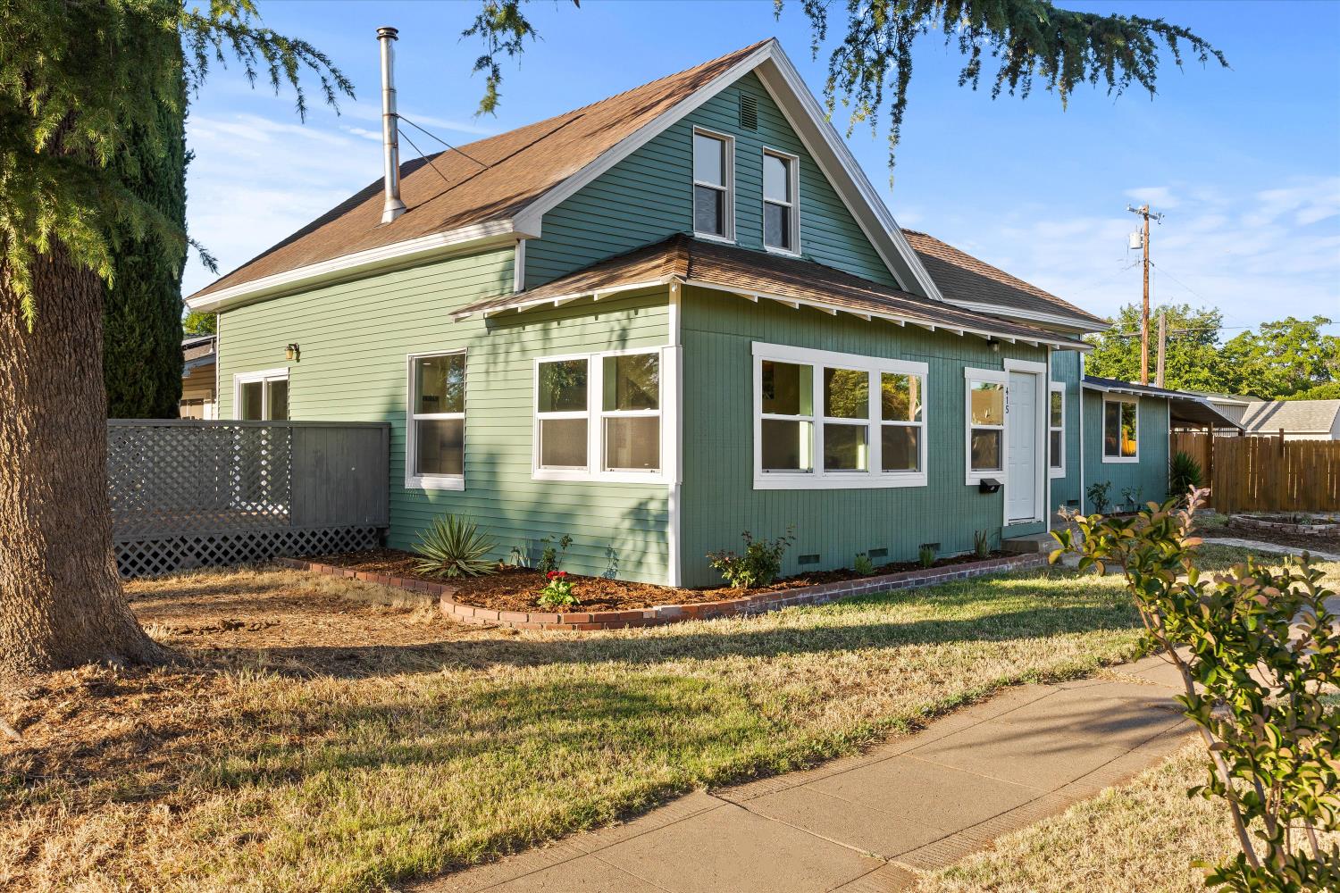E Oak Street, Willows, California image 2