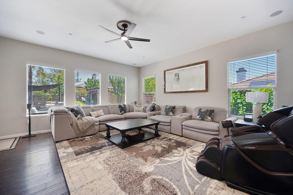 Bella Cir, Lincoln, California image 18