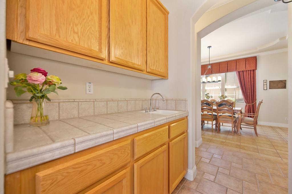 Casterbridge Drive, Roseville, California image 14