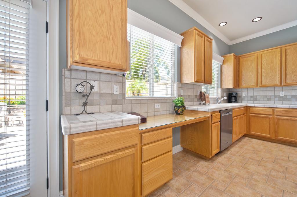 Casterbridge Drive, Roseville, California image 19