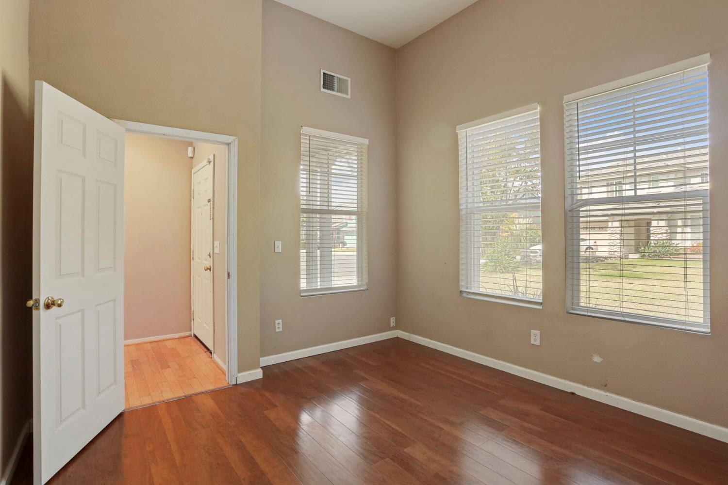 Sekera Court, Tracy, California image 7