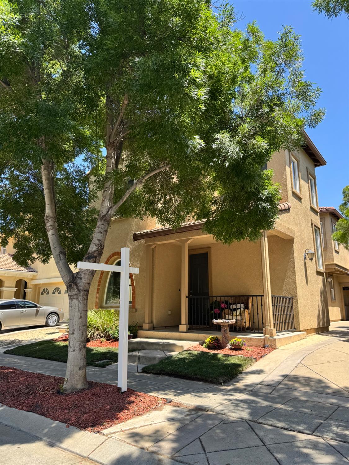 S Pacifico Street, Tracy, California image 1