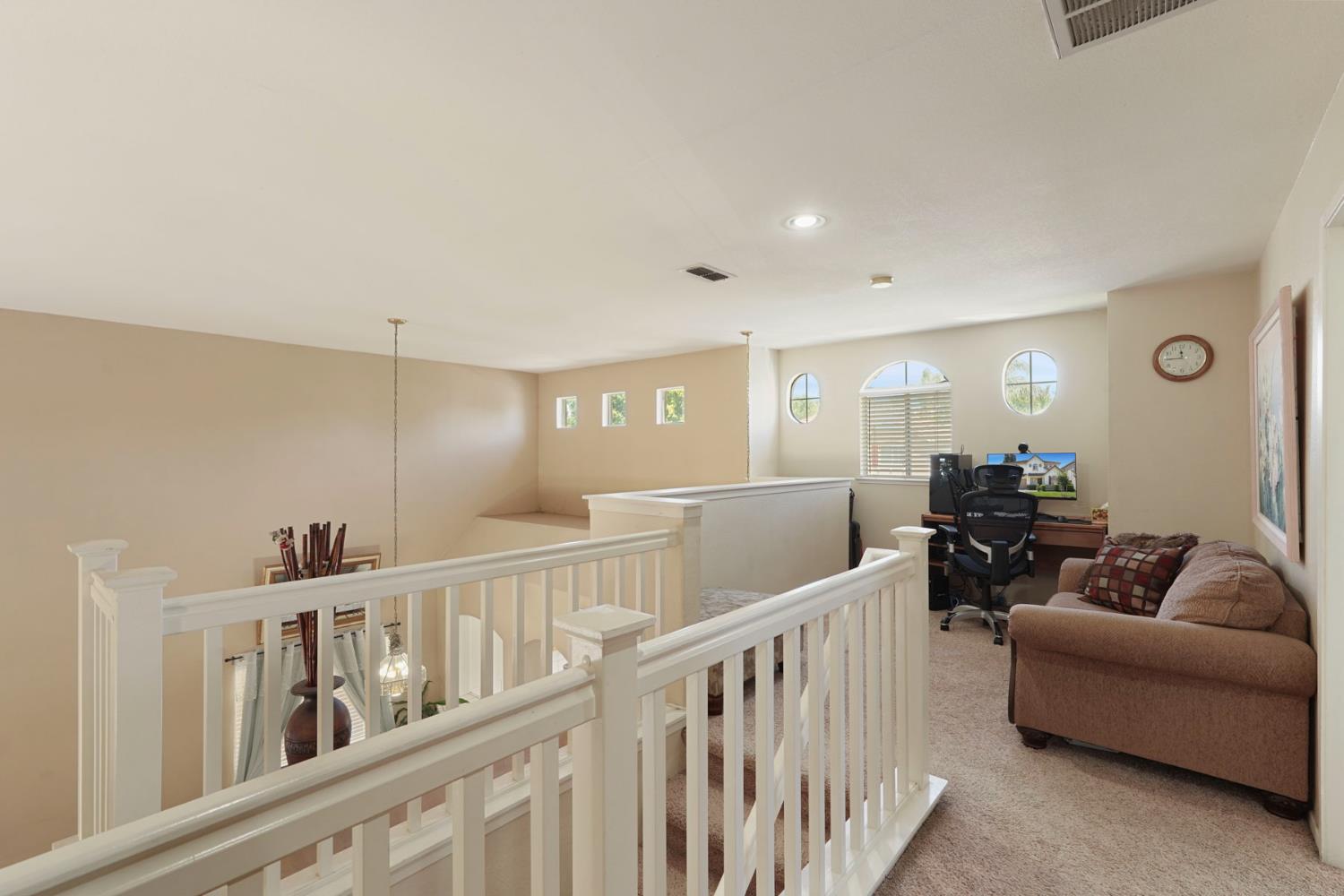 Bridlewood Circle, Stockton, California image 18
