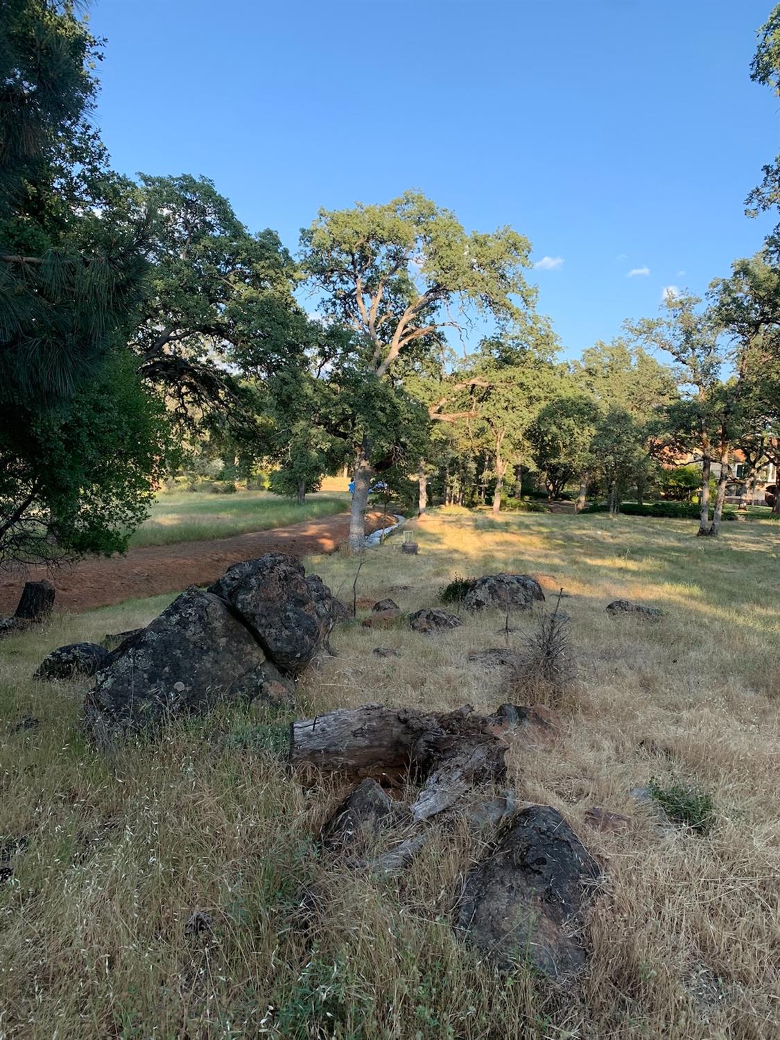 Kelso Court, Auburn, California image 31