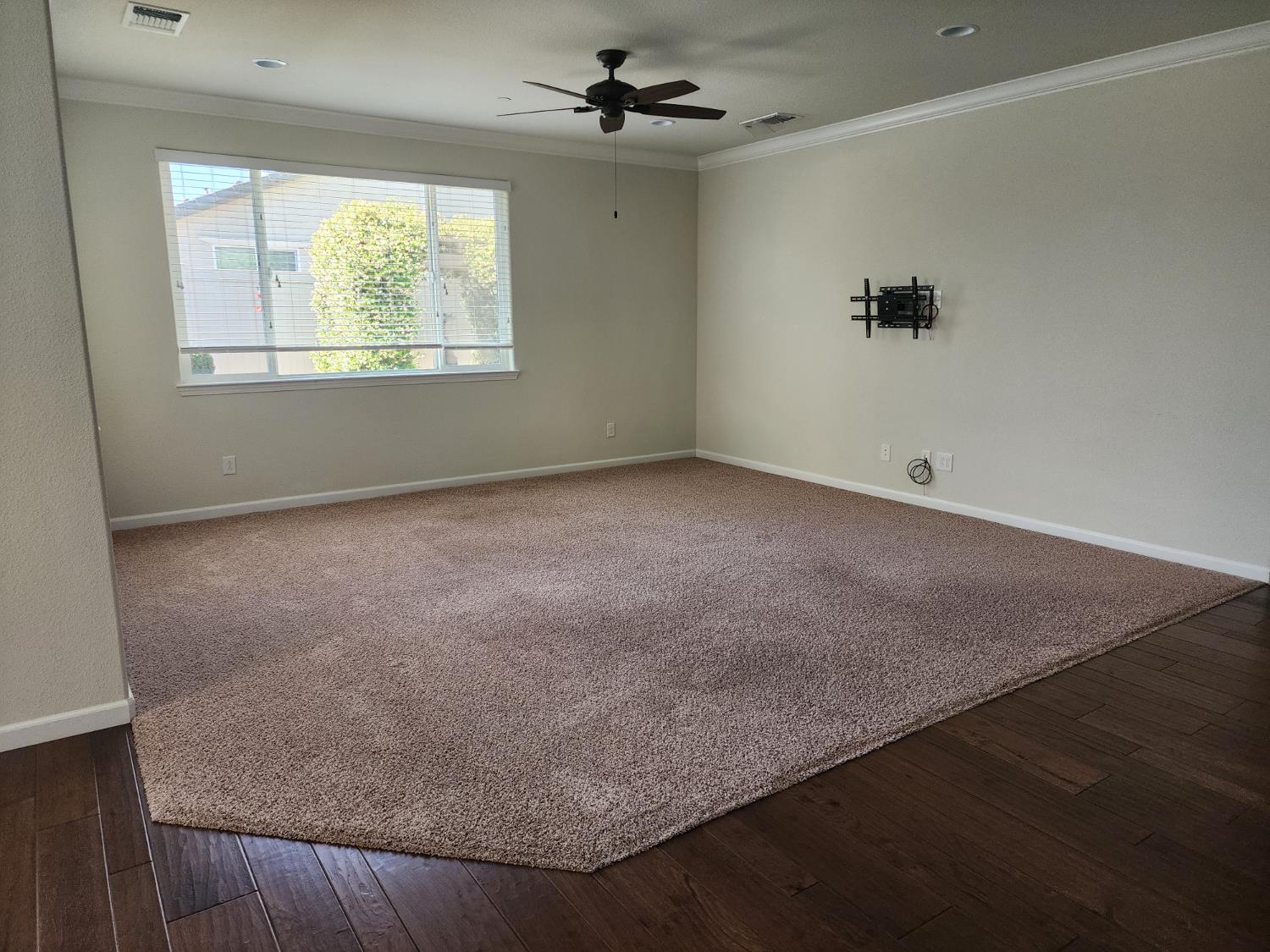 Remington Oaks Street, Manteca, California image 6