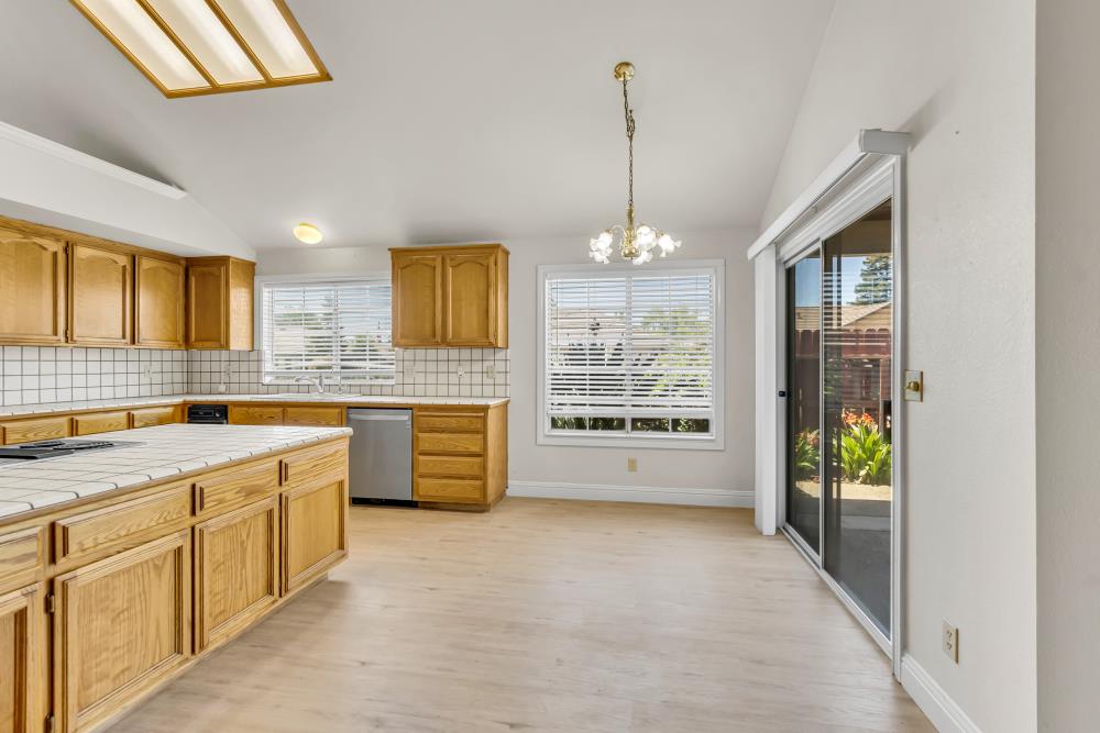 Robin Court, Galt, California image 11