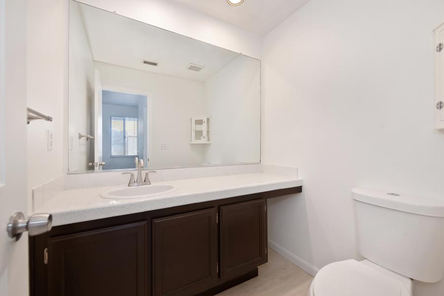 Devon Court, Rocklin, California image 27