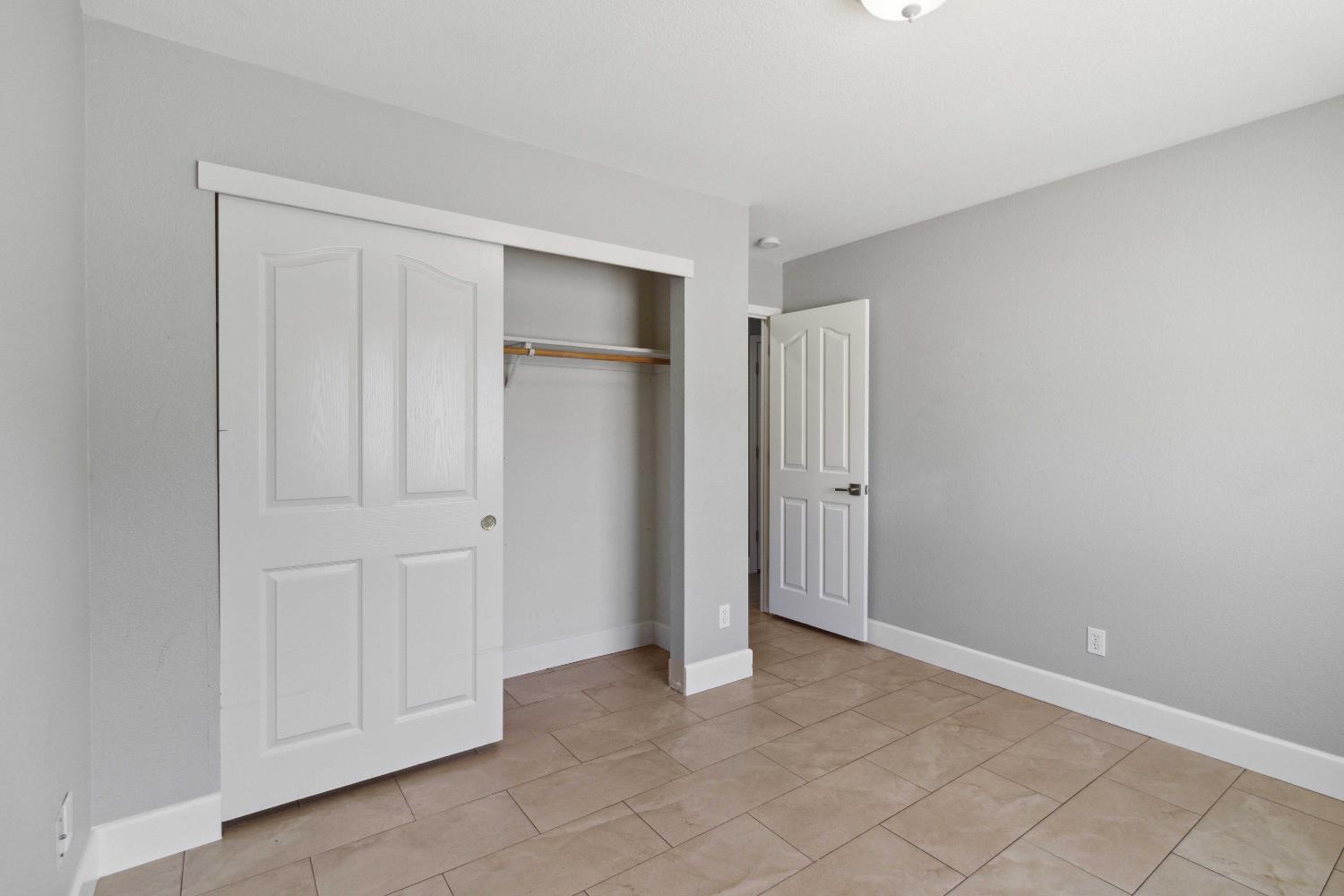 Livorno Way, Elk Grove, California image 19